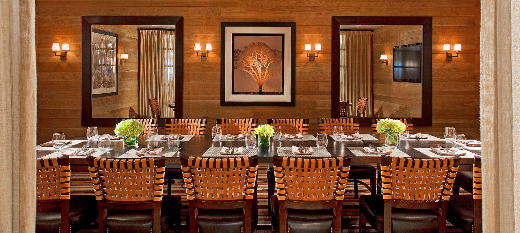 White Oak Kitchen + Drinks | Houston